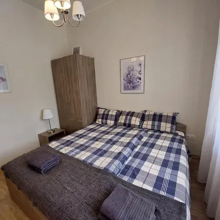 Rozmaring Apartman Haz Csopak